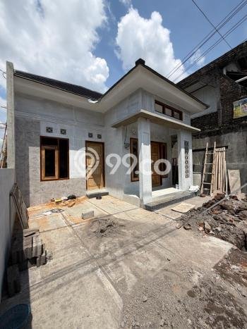 Rumah Sederhana Dijual Lokasi Piyungan 2 Kamar dengan LT 86m2 Rumah Sederhana Dijual Lokasi Piyungan 2 Kamar dengan LT 86m2