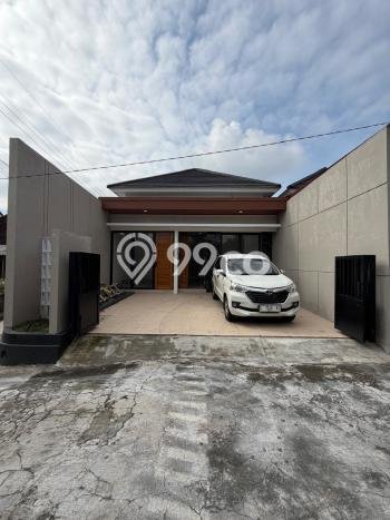 Rumah Strategis Minimalis Lb 90m2 di Kalasan, Sleman Rumah Strategis Minimalis Lb 90m2 di Kalasan, Sleman