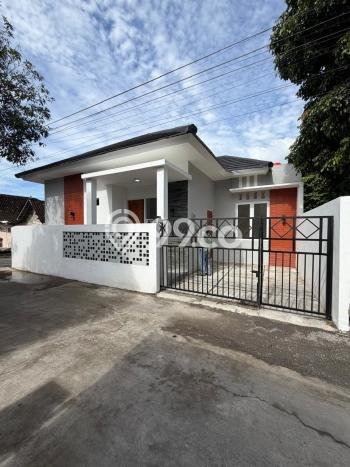 Rumah Modern Cantik 3 Kamar Siap Huni di Berbah Rumah Modern Cantik 3 Kamar Siap Huni di Berbah