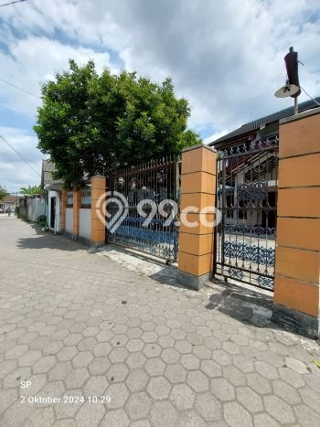 For Sale Rumah 9 Kamar Lokasi Strategis Nyaman dan Strategis di Banguntapan For Sale Rumah 9 Kamar Lokasi Strategis Nyaman dan Strategis di Banguntapan