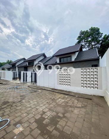 Rumah LT 120m² Newly Renovated di Ngaglik, Dekat Mal, Sleman Rumah LT 120m² Newly Renovated di Ngaglik, Dekat Mal, Sleman