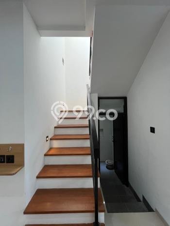 For Sale Rumah 3 Kamar Lokasi Ideal Nyaman dan Strategis di Depok For Sale Rumah 3 Kamar Lokasi Ideal Nyaman dan Strategis di Depok