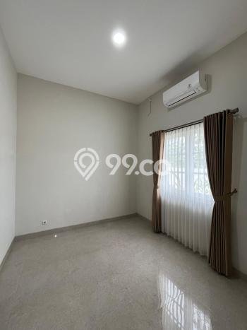 Rumah Modern Cantik 4 KT Siap Huni di Ngaglik Rumah Modern Cantik 4 KT Siap Huni di Ngaglik