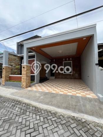 Rumah Strategis Minimalis Lb 140m2 di Ngemplak, Sleman Rumah Strategis Minimalis Lb 140m2 di Ngemplak, Sleman