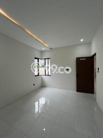 Dijual Rumah 4 Kamar Lokasi Ideal Bagus dan Strategis di Kalasan Dijual Rumah 4 Kamar Lokasi Ideal Bagus dan Strategis di Kalasan