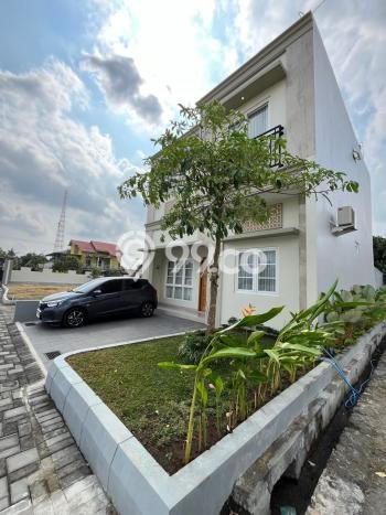 Rumah Modern Cantik 4 KT Siap Huni di Ngaglik Rumah Modern Cantik 4 KT Siap Huni di Ngaglik