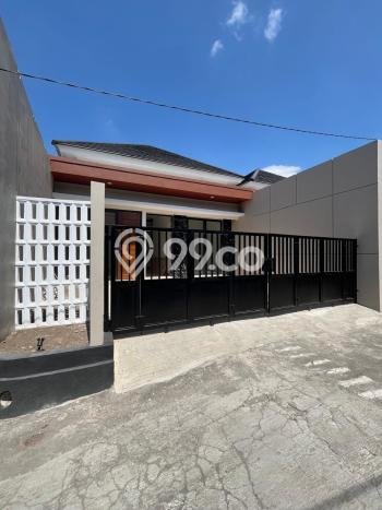Dijual Rumah Strategis Bagus Punya 3 KT di Kalasan Sleman SHM Dijual Rumah Strategis Bagus Punya 3 KT di Kalasan Sleman SHM