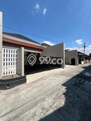 Dijual Rumah Strategis Bagus Punya 3 KT di Kalasan Sleman SHM Dijual Rumah Strategis Bagus Punya 3 KT di Kalasan Sleman SHM
