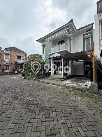 Jual Rumah Bagus Siap Huni LB 330m2 di Sewon, Bantul Jual Rumah Bagus Siap Huni LB 330m2 di Sewon, Bantul