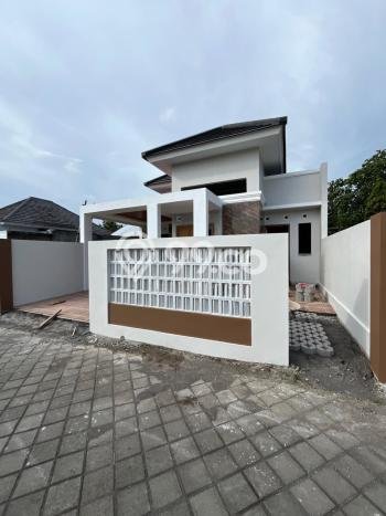 Dijual Rumah 3 Kamar Lokasi Ideal Bagus dan Strategis di Ngemplak Dijual Rumah 3 Kamar Lokasi Ideal Bagus dan Strategis di Ngemplak