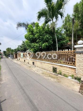 Dijual Rumah Premium dengan Fasilitas Sekitar Komplit di Depok, Sleman Dijual Rumah Premium dengan Fasilitas Sekitar Komplit di Depok, Sleman