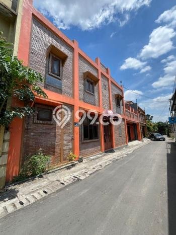 Unit Kost Dijual di Condong Catur dengan 11 Kamar Area Ramai Unit Kost Dijual di Condong Catur dengan 11 Kamar Area Ramai