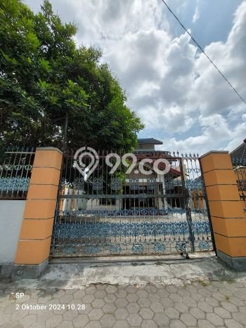 For Sale Rumah 9 Kamar Lokasi Strategis Nyaman dan Strategis di Banguntapan For Sale Rumah 9 Kamar Lokasi Strategis Nyaman dan Strategis di Banguntapan
