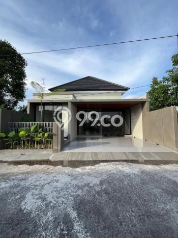 Rumah Menguntungkan di Purwomartani , Dekat Kawasan Bisnis, Sleman - 3 Kamar Tidur Rumah Menguntungkan di Purwomartani , Dekat Kawasan Bisnis, Sleman - 3 Kamar Tidur