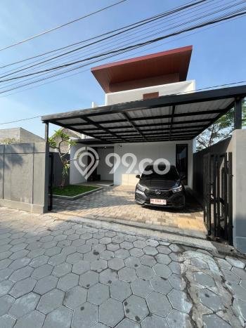 For Sale Rumah 3 Kamar Lokasi Ideal Nyaman dan Strategis di Depok For Sale Rumah 3 Kamar Lokasi Ideal Nyaman dan Strategis di Depok