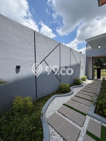 Rumah Modern Cantik 4 Kamar Siap Huni di Ngaglik Rumah Modern Cantik 4 Kamar Siap Huni di Ngaglik