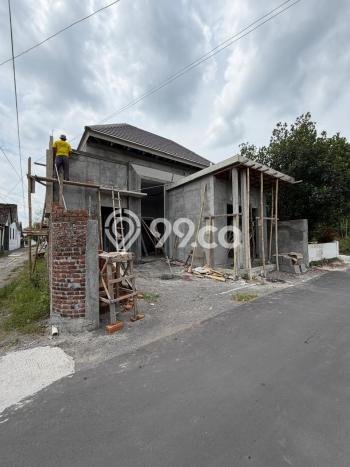 Jual Rumah Bagus Siap Huni LB 76m2 di Mlati, Sleman Jual Rumah Bagus Siap Huni LB 76m2 di Mlati, Sleman