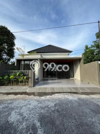 Rumah Menguntungkan di Purwomartani , Dekat Kawasan Bisnis, Sleman - 3 Kamar Tidur Rumah Menguntungkan di Purwomartani , Dekat Kawasan Bisnis, Sleman - 3 Kamar Tidur