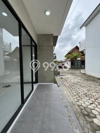 Rumah Modern Minimalis 3 KT Siap Huni di Banguntapan Rumah Modern Minimalis 3 KT Siap Huni di Banguntapan