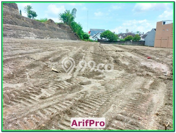 Tanah Potensial Kawasan Depok, Luas 142m², Pinggir Jalan Tanah Potensial Kawasan Depok, Luas 142m², Pinggir Jalan