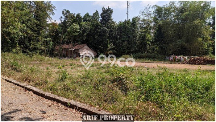 Tanah Lokasi Potensial di Manisrenggo, Luas 144m², Akses ke Fasilitas Umum, Dekat Manisrenggo, Klaten, Klaten Tanah Lokasi Potensial di Manisrenggo, Luas 144m², Akses ke Fasilitas Umum, Dekat Manisrenggo, Klaten, Klaten