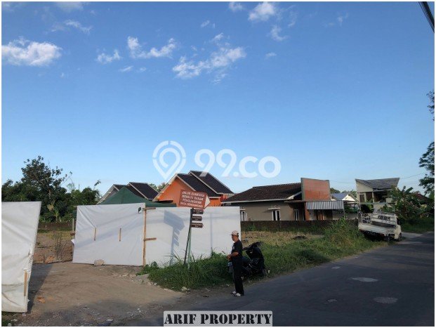 Jual Tanah Lokasi Strategis di Mlati, Luas 115m², Akses Mlati, Sleman, Sleman Jual Tanah Lokasi Strategis di Mlati, Luas 115m², Akses Mlati, Sleman, Sleman