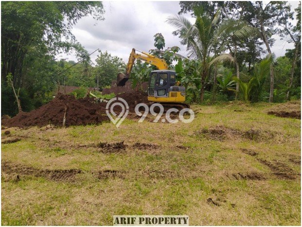 Dijual Tanah Kawasan Tempuran, Luas 132m², Kawasan Asri, Kontur Datar Dijual Tanah Kawasan Tempuran, Luas 132m², Kawasan Asri, Kontur Datar