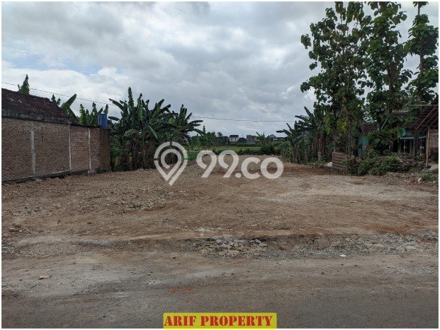 Tanah Premium di Plered, Luas 105m², Akses Plered, Bantul, Bantul Tanah Premium di Plered, Luas 105m², Akses Plered, Bantul, Bantul