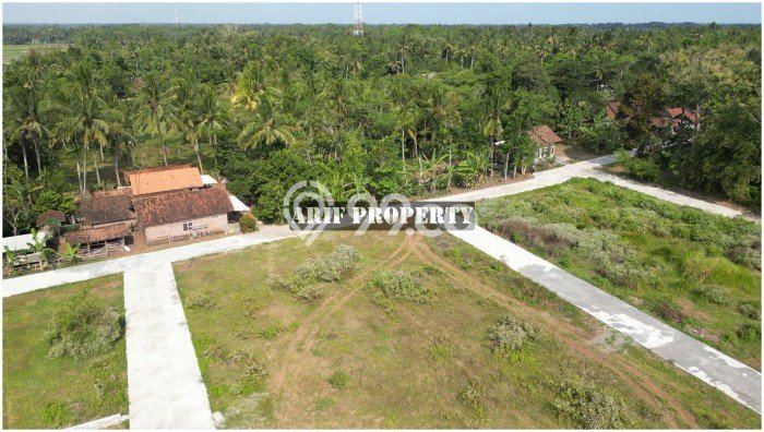 Dijual Tanah di Ngombol, Luas 141m², Dekat Fasilitas Umum Dijual Tanah di Ngombol, Luas 141m², Dekat Fasilitas Umum