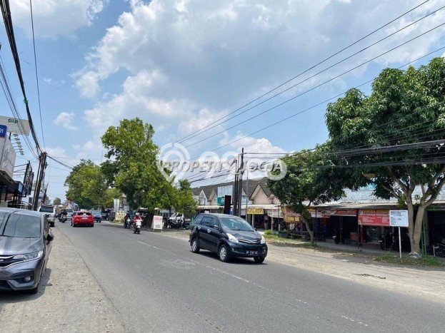 Kavling Tanah di Godean Dijual Luas 295m2 Legalitas SHM Kavling Tanah di Godean Dijual Luas 295m2 Legalitas SHM