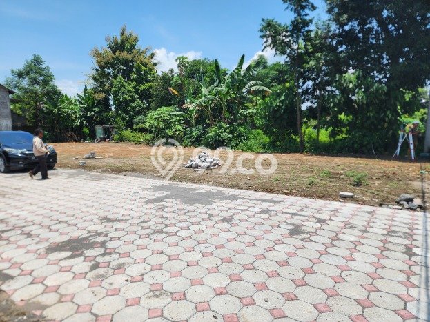 Dijual Tanah Kawasan Berbah, Luas 112m², Akses Berbah, Sleman, Sleman Dijual Tanah Kawasan Berbah, Luas 112m², Akses Berbah, Sleman, Sleman