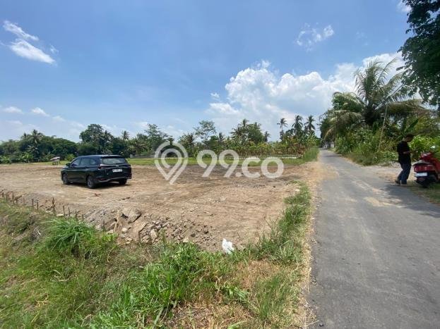 Dijual Tanah Kawasan Komersial di Ngaglik, Luas 126m2m², Ideal untuk Pengembangan Dijual Tanah Kawasan Komersial di Ngaglik, Luas 126m2m², Ideal untuk Pengembangan