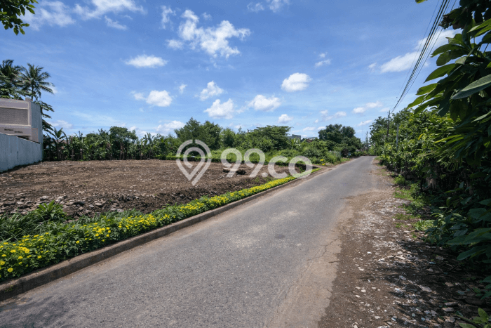 Tanah Dijual Area Strategis di Maguwoharjo Yogyakarta 150m2 Tanah Dijual Area Strategis di Maguwoharjo Yogyakarta 150m2