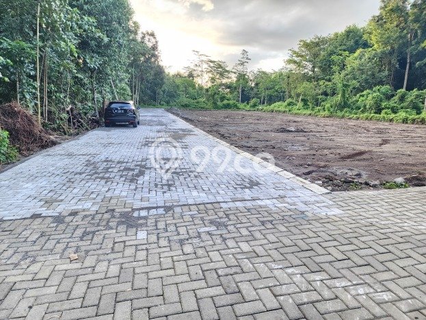 Tanah Kawasan Sleman, Luas 200m2m², Akses Jalan Utama Tanah Kawasan Sleman, Luas 200m2m², Akses Jalan Utama