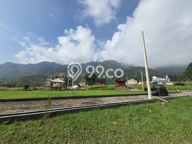 Lahan Dijual Lokasi Strategis di Bogor dengan Luas 120m2 Lahan Dijual Lokasi Strategis di Bogor dengan Luas 120m2