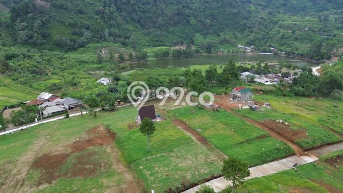 Tanah Lokasi Strategis Kawasan , Luas 120m2m², Dekat ke Pusat Kota Tanah Lokasi Strategis Kawasan , Luas 120m2m², Dekat ke Pusat Kota