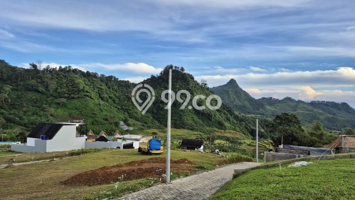 Untuk Dijual Tanah di Megamendung Bogor Luas 120m2 SHM Untuk Dijual Tanah di Megamendung Bogor Luas 120m2 SHM
