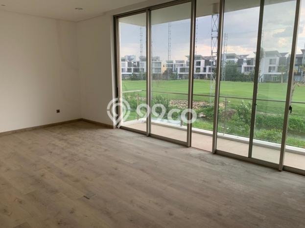 Rumah Kondisi Baik Disewakan di Golf Island, Jakarta Utara LT 420m2, LB 1100m2 Rumah Kondisi Baik Disewakan di Golf Island, Jakarta Utara LT 420m2, LB 1100m2