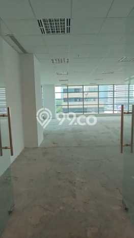 Komersial Disewakan di , Luas 218m2m², Area Strategis Komersial Disewakan di , Luas 218m2m², Area Strategis