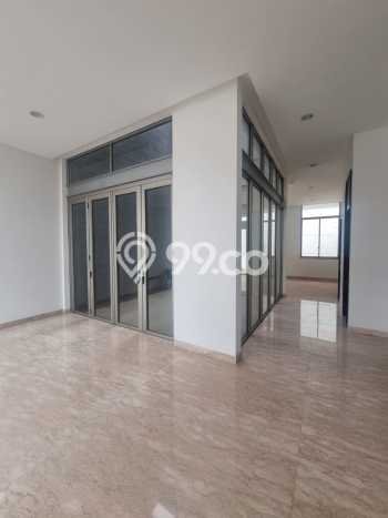 Rumah Mewah LB 700m2 Siap Pakai Desain Elegan di Golf Island, Jakarta Utara Rumah Mewah LB 700m2 Siap Pakai Desain Elegan di Golf Island, Jakarta Utara