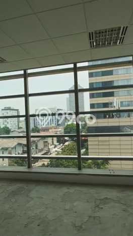 Komersial Disewakan di , Luas 218m2m², Area Strategis Komersial Disewakan di , Luas 218m2m², Area Strategis