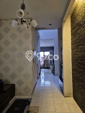 Siap Huni Rumah Mewah 4 Kamar di Jagakarsa Dekat ke Mana Pun Siap Huni Rumah Mewah 4 Kamar di Jagakarsa Dekat ke Mana Pun