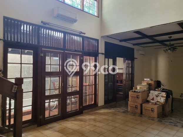 Hunian Mewah LB 450m2 Siap Huni Desain Elegan di Sunter, Jakarta Utara Hunian Mewah LB 450m2 Siap Huni Desain Elegan di Sunter, Jakarta Utara