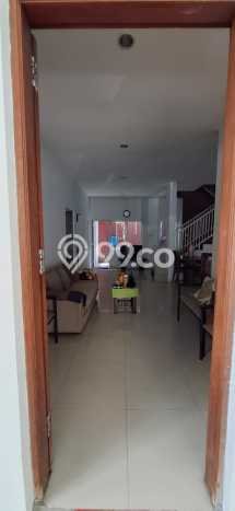 Rumah Elit LB 200m2 Siap Huni Desain Elegan di Rawamangun, Jakarta Timur Rumah Elit LB 200m2 Siap Huni Desain Elegan di Rawamangun, Jakarta Timur