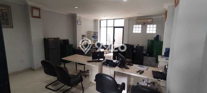Unit Ruko Strategis di Jatinegara, Jakarta Timur Potensi Bisnis Besar Unit Ruko Strategis di Jatinegara, Jakarta Timur Potensi Bisnis Besar