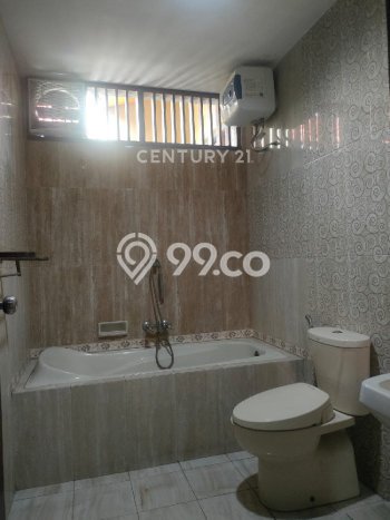 Sewa Rumah Murah di Kayu Putih Jakarta Timur dengan 5 KT Sewa Rumah Murah di Kayu Putih Jakarta Timur dengan 5 KT