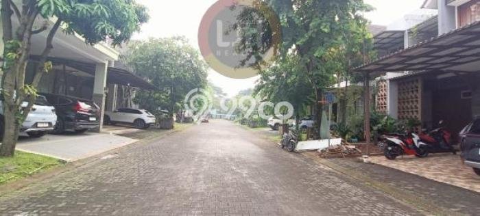 Jual Rumah Mewah Elegan Dengan View Cantik di BSD City, Tangerang Jual Rumah Mewah Elegan Dengan View Cantik di BSD City, Tangerang