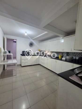 Jarang Ada! Rumah Kontrakan 4 Kamar Bagus Siap Huni Alam Sutera Jarang Ada! Rumah Kontrakan 4 Kamar Bagus Siap Huni Alam Sutera