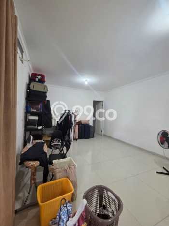 Jarang Ada! Rumah Kontrakan 4 Kamar Bagus Siap Huni Alam Sutera Jarang Ada! Rumah Kontrakan 4 Kamar Bagus Siap Huni Alam Sutera