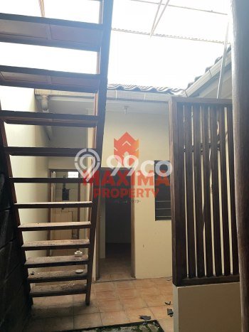 PRIME PROPERTY! Rumah area Kedungmundu, 2 KM, Lingkungan Elite, LT 167m² Bangunan 167m² PRIME PROPERTY! Rumah area Kedungmundu, 2 KM, Lingkungan Elite, LT 167m² Bangunan 167m²